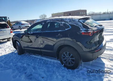2022 Mazda Cx-30 z USA, uszkodzony, nr VIN 3MVDMBALXNM424394